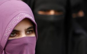 photo:Niqab blogs.reuters.com