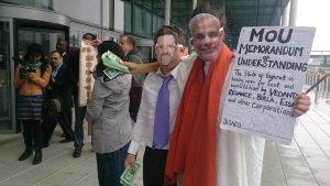 modi_gardiner_protest_img