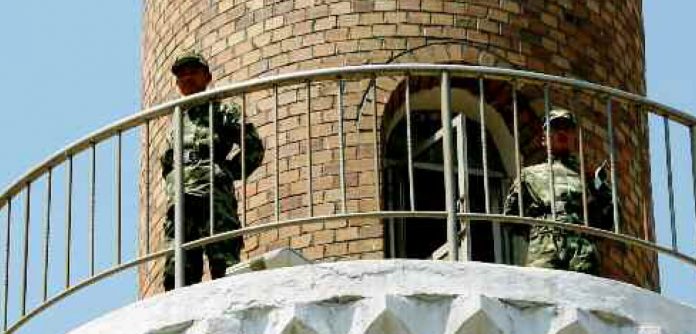 Army officers in standby msoque urumqi