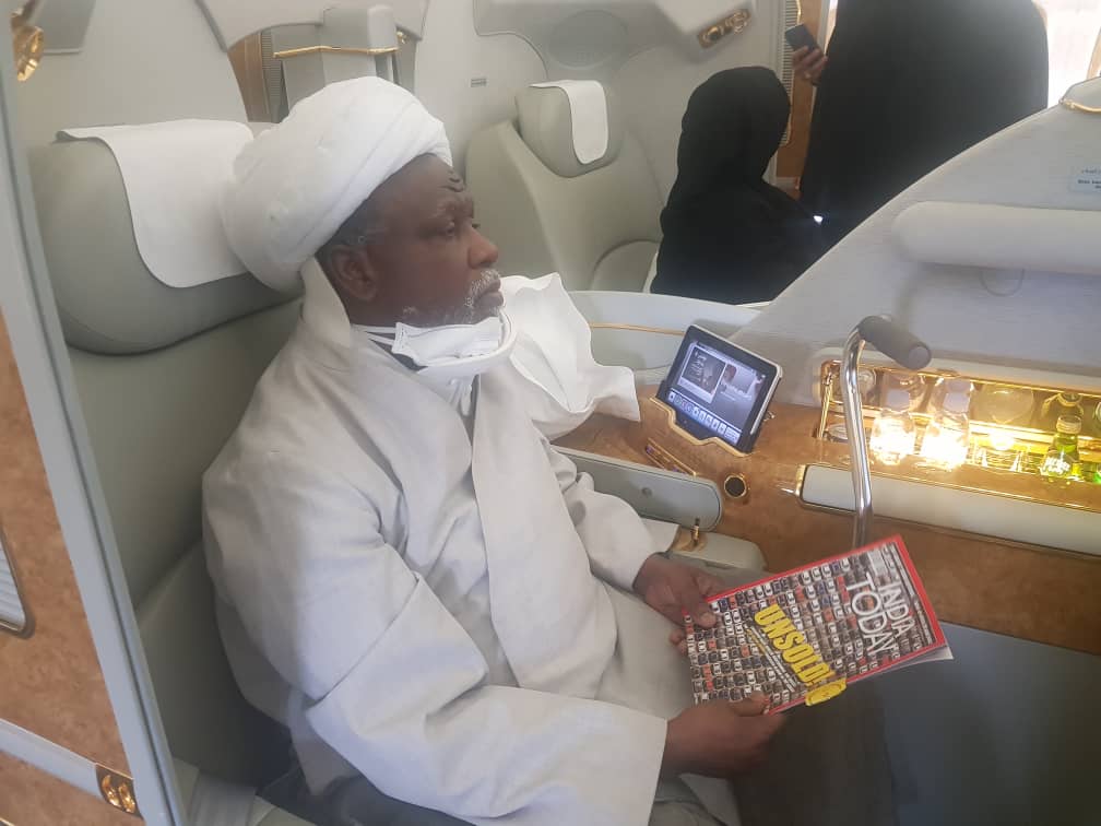 Sheikh El-Zakzaky & Mallimah Zeenah arrive in Delhi